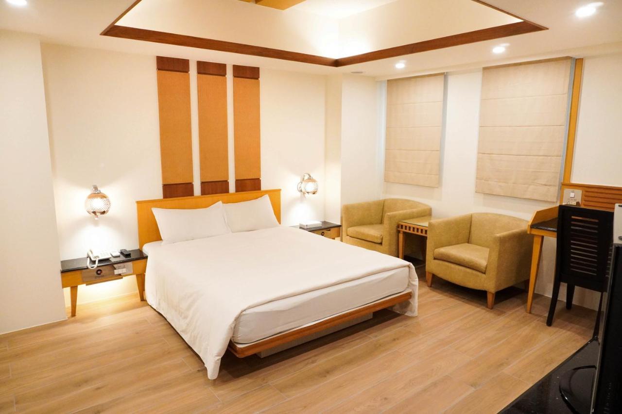 Kao Yuan Hotel - Zhong Zheng Taizhong Zewnętrze zdjęcie
