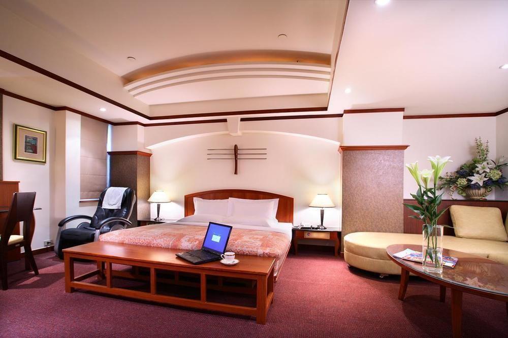 Kao Yuan Hotel - Zhong Zheng Taizhong Zewnętrze zdjęcie
