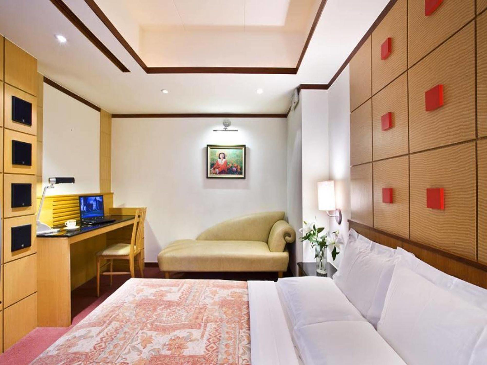 Kao Yuan Hotel - Zhong Zheng Taizhong Zewnętrze zdjęcie